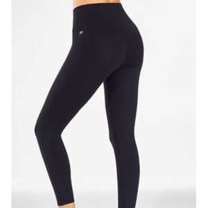 NWOT Fabletics High Waisted Powerhold Legging
